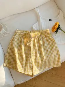 Women's Fashion Plaid Shorts, Elastic Waistband Design, Fit, Spring and Summer Style, Casual Trendy Pants for Various Occasions