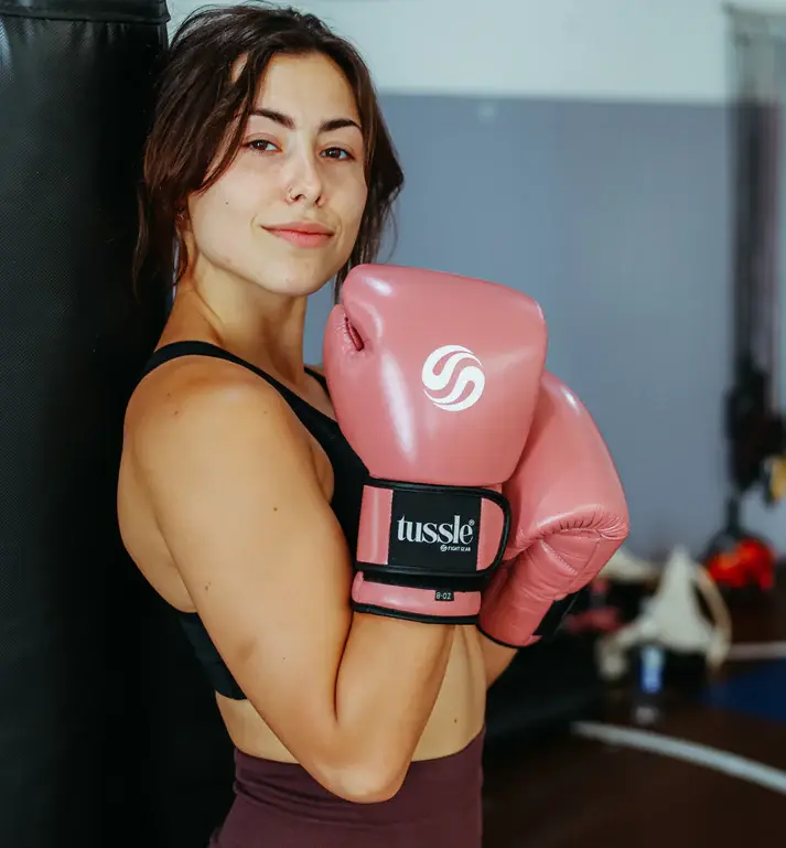 Tussle Women's Leather Boxing Gloves - Hook & Loop Velcro Closure for Boxing Training and Heavy Punching Bags for Female – MMA Sparring Training, Kickboxing, Muay Thai & Martial Arts Gloves for Women
