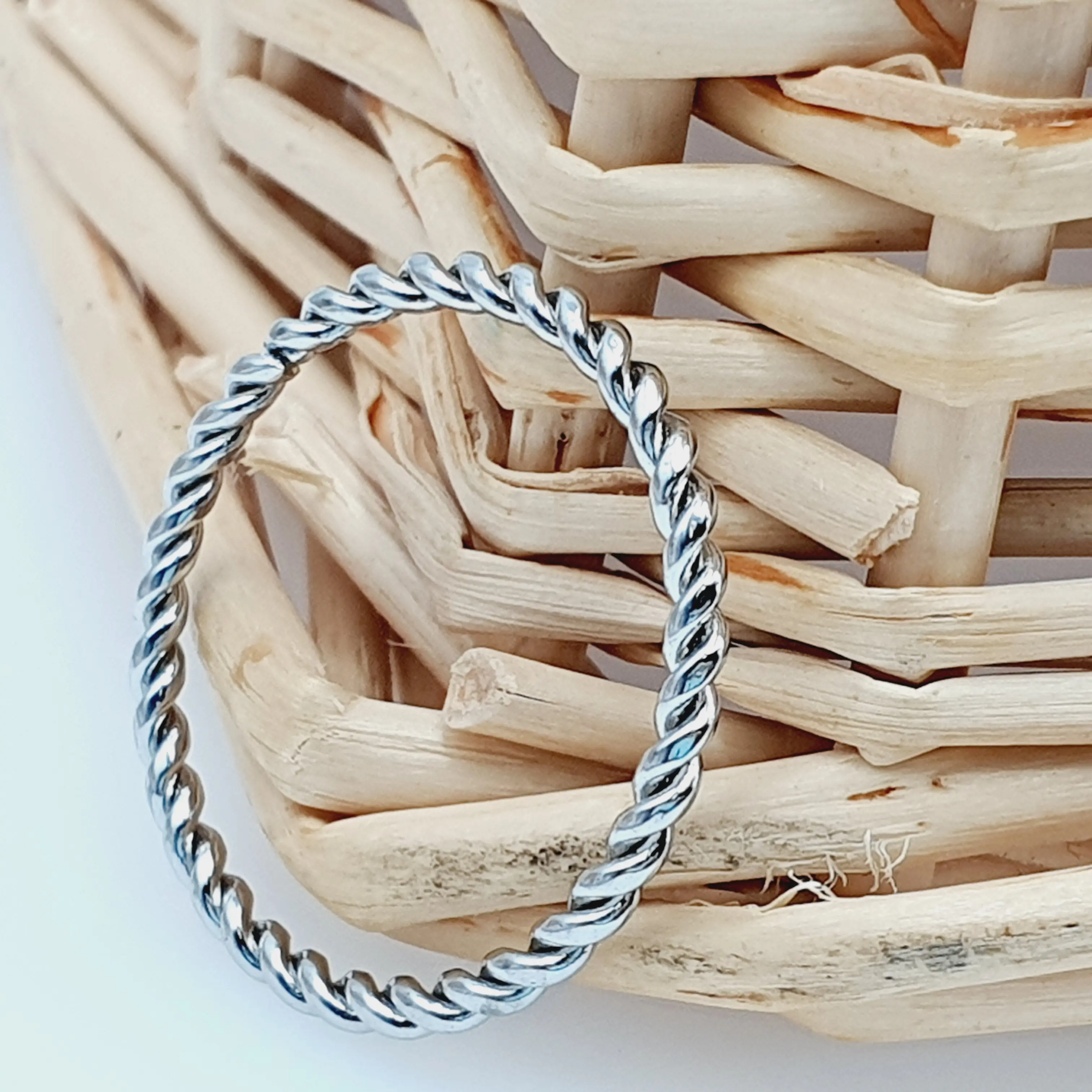 Women's Rope Ring - Titanium Twisted Wedding Ring - Stacker Engagement Ring - Midi Ring - Braided Ring - Wedding Band