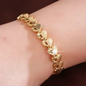 1pc Heart-Linked Fashion Women Bracelet, Ideal For Daily Wear