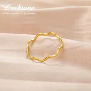 Lucktune Fashion Simple Wave Ring Stainless Steel Women‘s Geometric Line Finger Rings Wedding Jewelry Gift for Lover minimalist