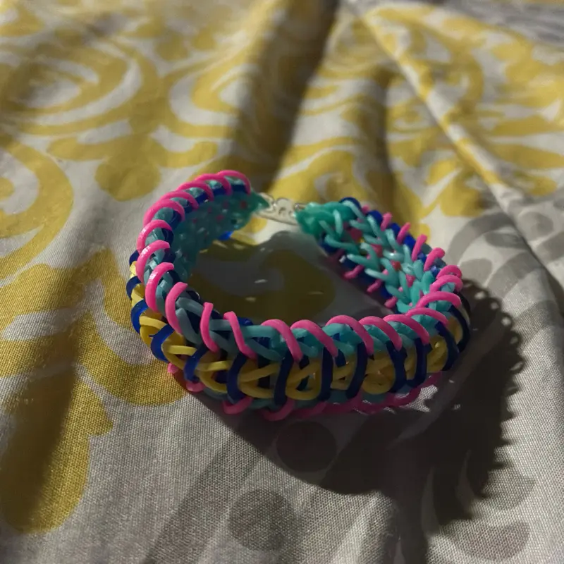 Rainbow loom