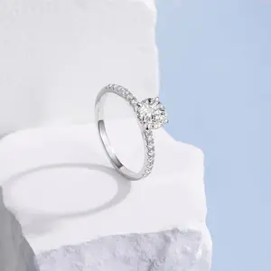 1.5 CT Moissanite Engagement Rings for Women D Color VVS1 Clarity 925 Sterling Silver Round Cut Halo  Wedding Promise Band Rings princess cut ring