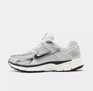 Nike Zoom Vomero 5 Photon Dust Metallic Silver Women's FD0884-025 Walking Shoes Sneaker Training Shoe