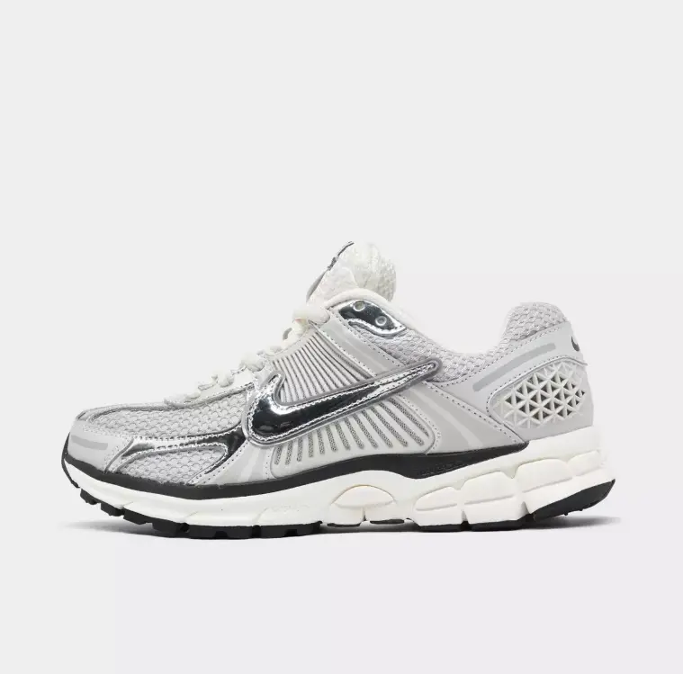 Nike Zoom Vomero 5 Photon Dust Metallic Silver Women's FD0884-025 Walking Shoes Sneaker Training Shoe, All Seasons Sneaker, Breathable Lightweight Sneakers