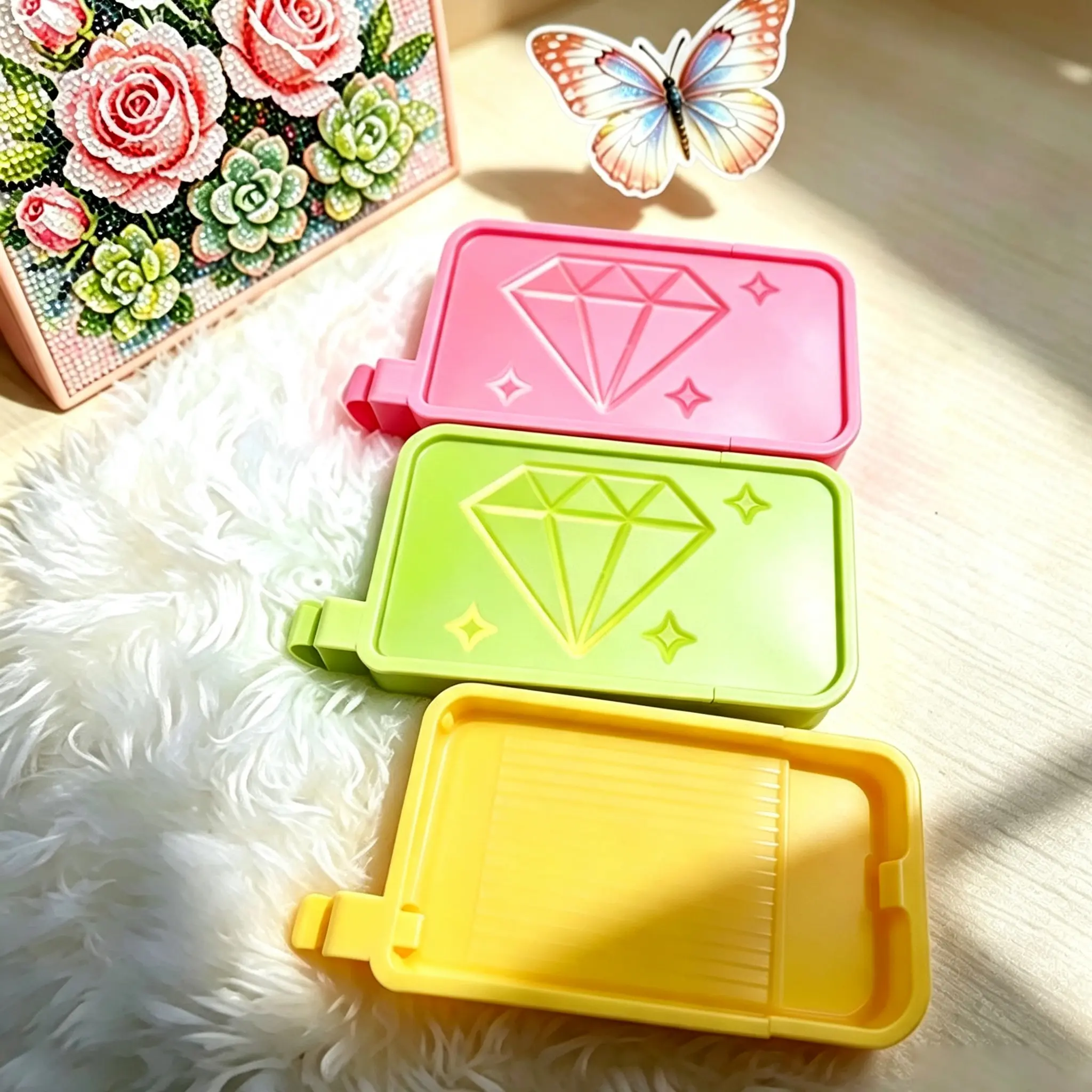 3D Printed Grooved Plastic Ship-Shaped Diamond Painting Tray with Slide Cover, Portable Drill Storage Box for Diamond Arts, DIY Needlework Tool Organizer Craft Accessory