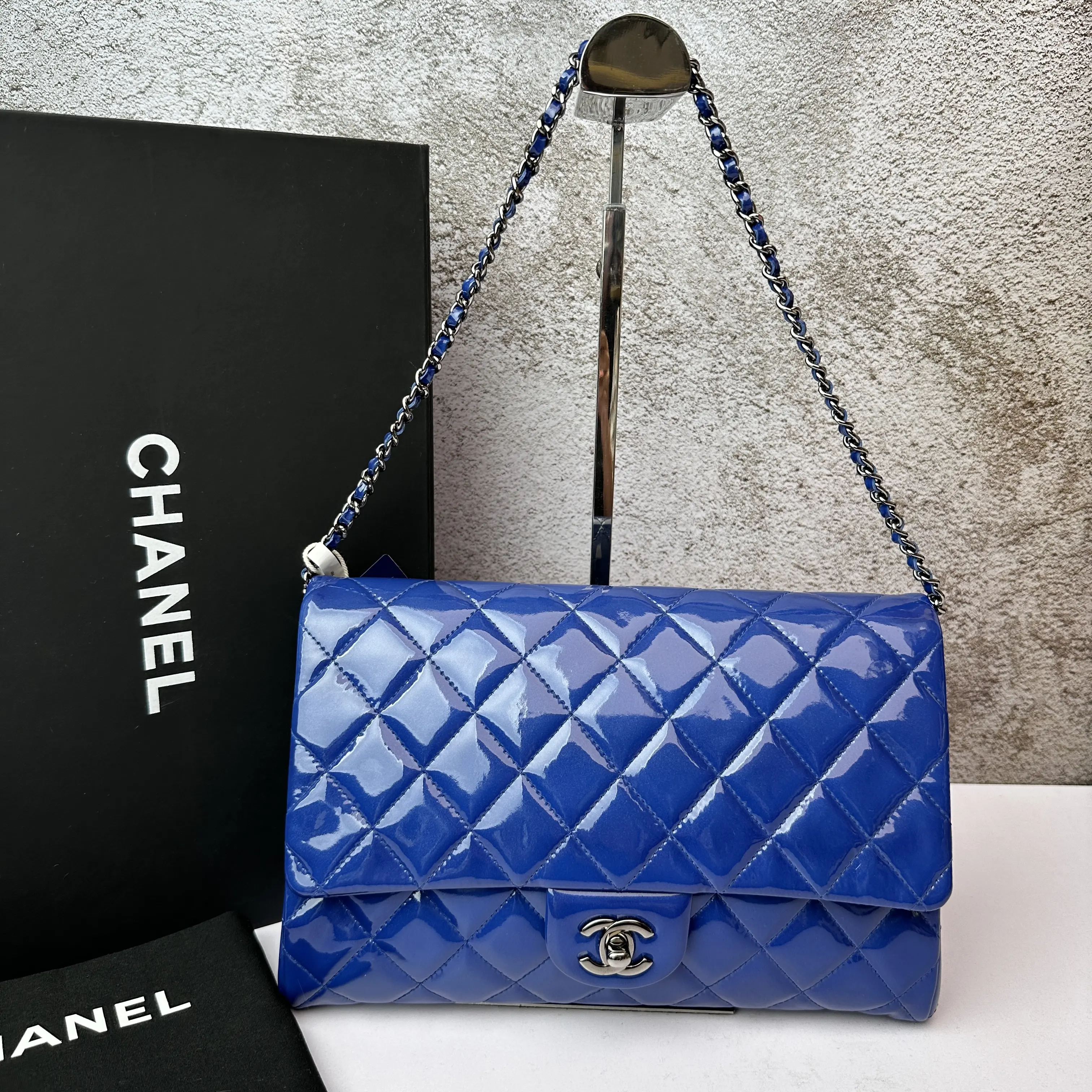 Pre-owned CHANEL Classic Luxury Classic Style Designer Collection bag 0810 rayeC18319353343