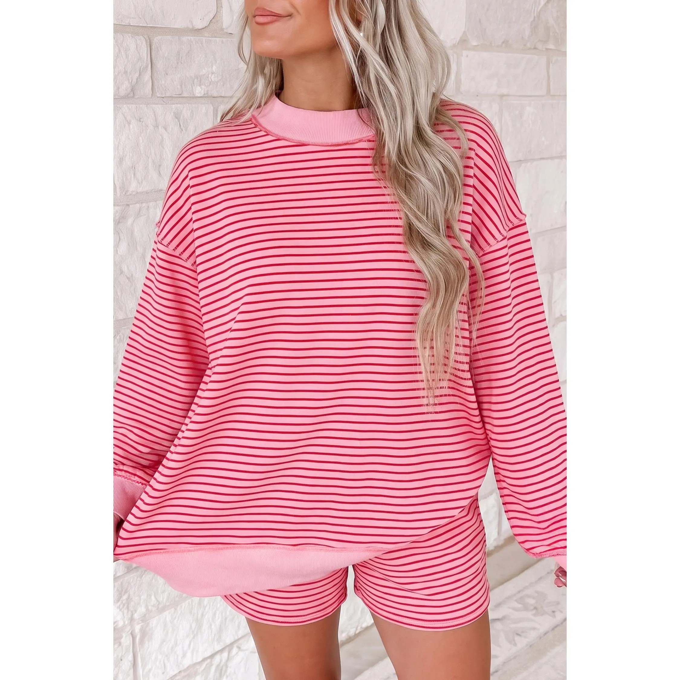 Lady's Multi-Size 2-Piece Ribbed Striped Pink Patchwork Mock Neck Baggy Pullover Top & Matching Shorts Set, Casual Women's Clothing Outfit