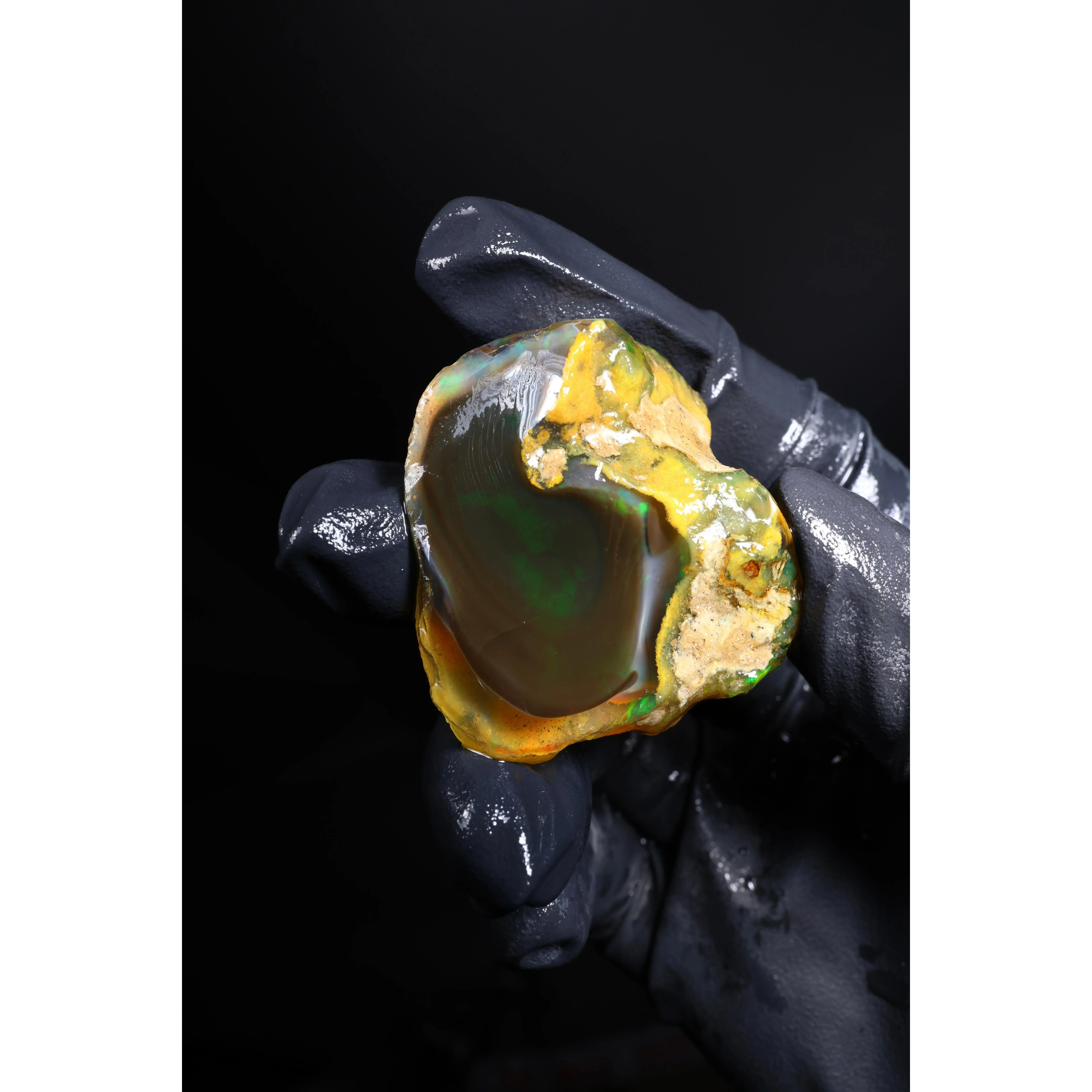 19.82g Rough Ethiopian Welo Specimen Opal
