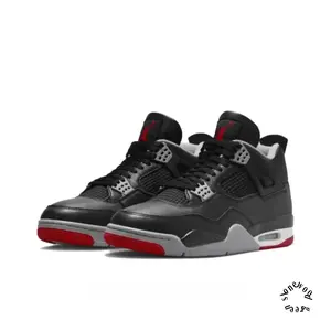 Black and Red Tumbled Leather Mid-Top Retro Basketball Shoes Black and Red Tumbled Leather Mid-Top Retro Basketball Shoes