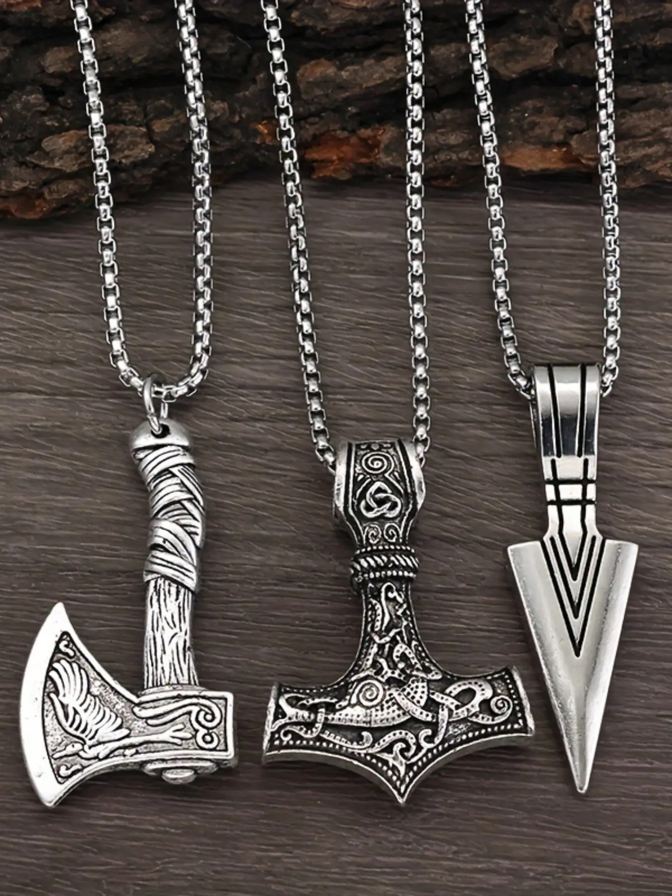 3 Piece Viking Men's Necklace Set, Nordic Compass Celtic Knot Wolf Axe Pendant, North European Alloy Carved Hammer Diamond Sports Necklace, Stackable Clavicle Chain, Trendy Charm Necklaces