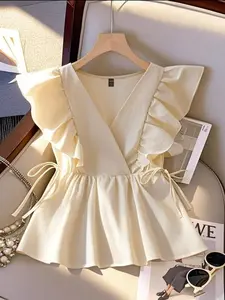 Women's Sleeveless Shirt Summer Design, Floral Leaf Edge Small Fly Sleeves Top, Stylish Casual Wear for Women, Perfect for Warm Weather