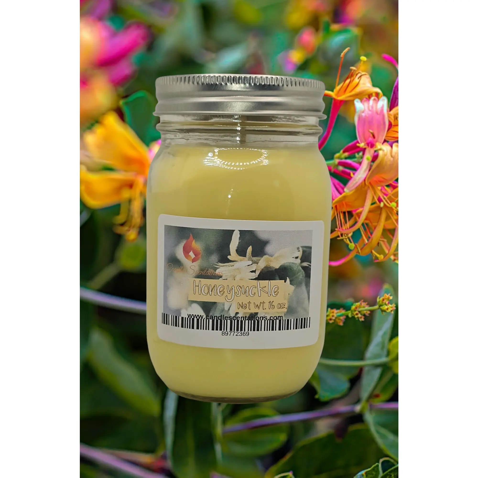 Honeysuckle 16 oz. Candle - Perfect for Creating a Relaxing Atmosphere