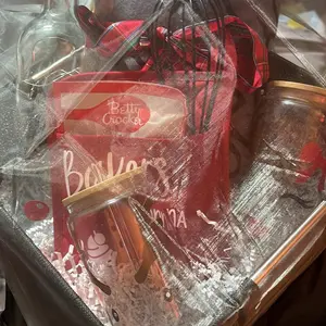 Holiday Gift Basket