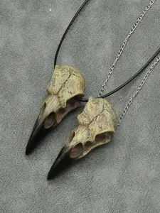 Halloween Witch Raven Skull Necklace Resin Gothic Gift Bird Skull Jewelry Pendant Accessory, Unique Halloween Costume Party Wear Adjustable Charms Necklace
