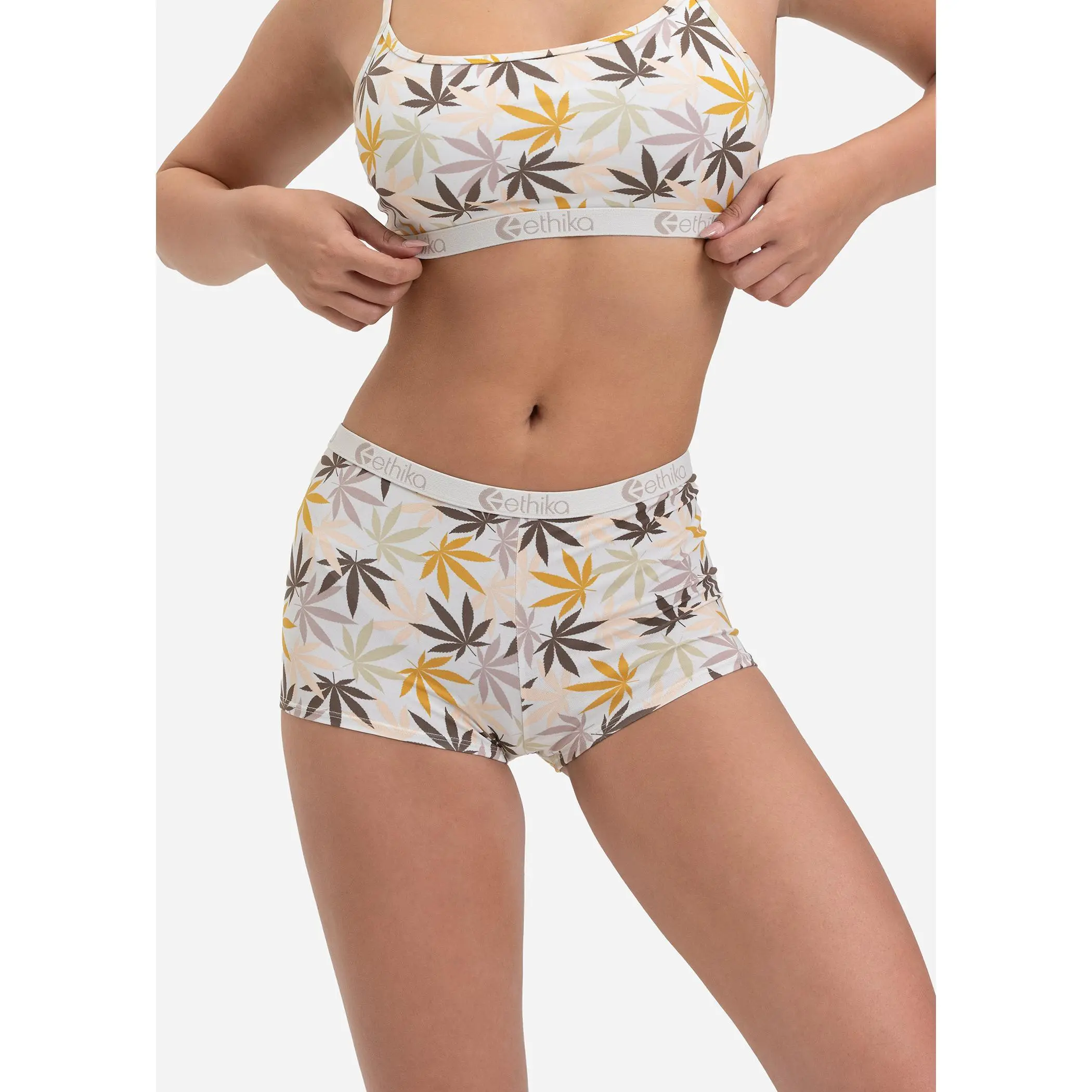 Pocket Garden | Womens Shorty