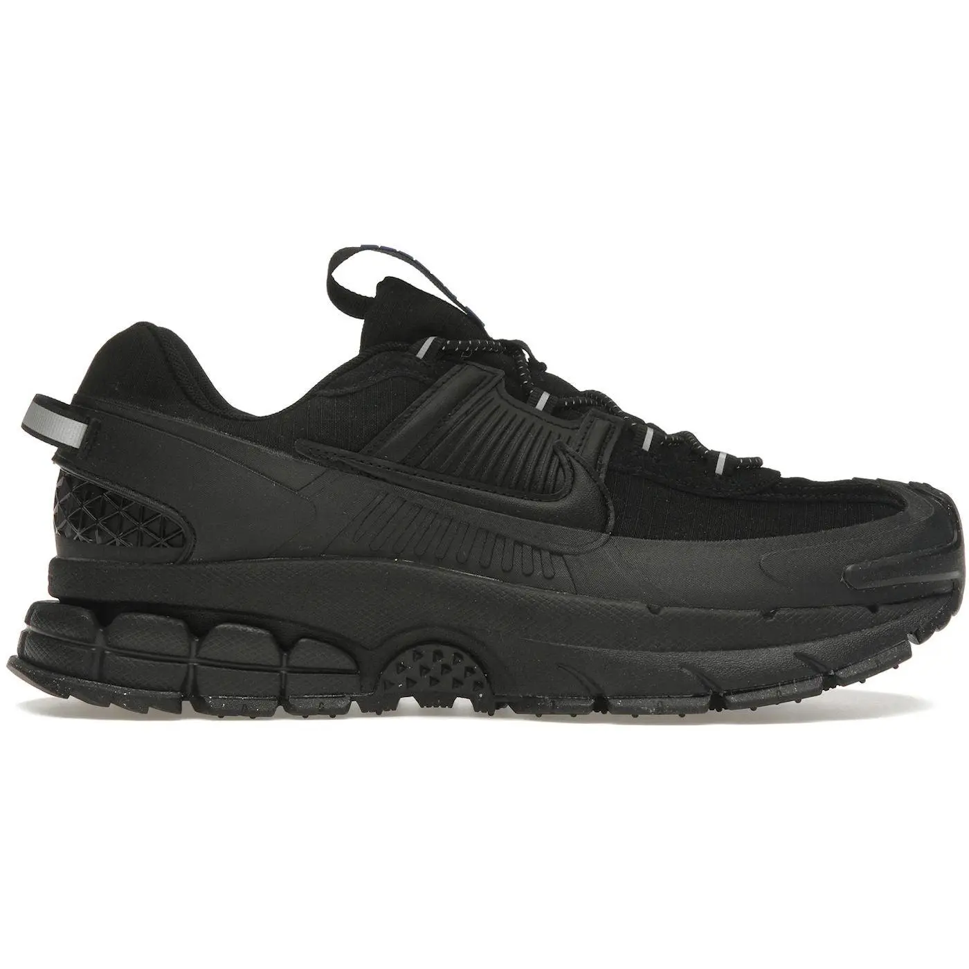 Nike Zoom Vomero Roam Triple Black (Women's)