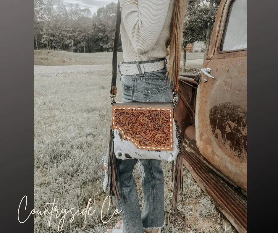 Georgia Conceal Carry Cowhide Bag by Countryside Co.