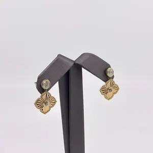 14KT Yellow Gold Diamond CLover Dangle Earrings 0.75cts