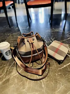 European and American Fashion Casual Leather Handbag, New High-End Plaid Bucket Bag, Single Shoulder Crossbody Bag, Women's Accessories