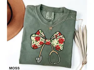 Comfort colors Christmas Nurse Shirt Coquette Bow Nurse Shirt Floral Holiday Nursing Gift Nicu Nurse Xmas Er Nurse Shirt Festive Labor And Delivery Tee CF Med Tech Christmas