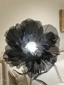 Automatic opening and closing LED artificial flowers, wedding party decorations event artificial flower decorations for shopping malls