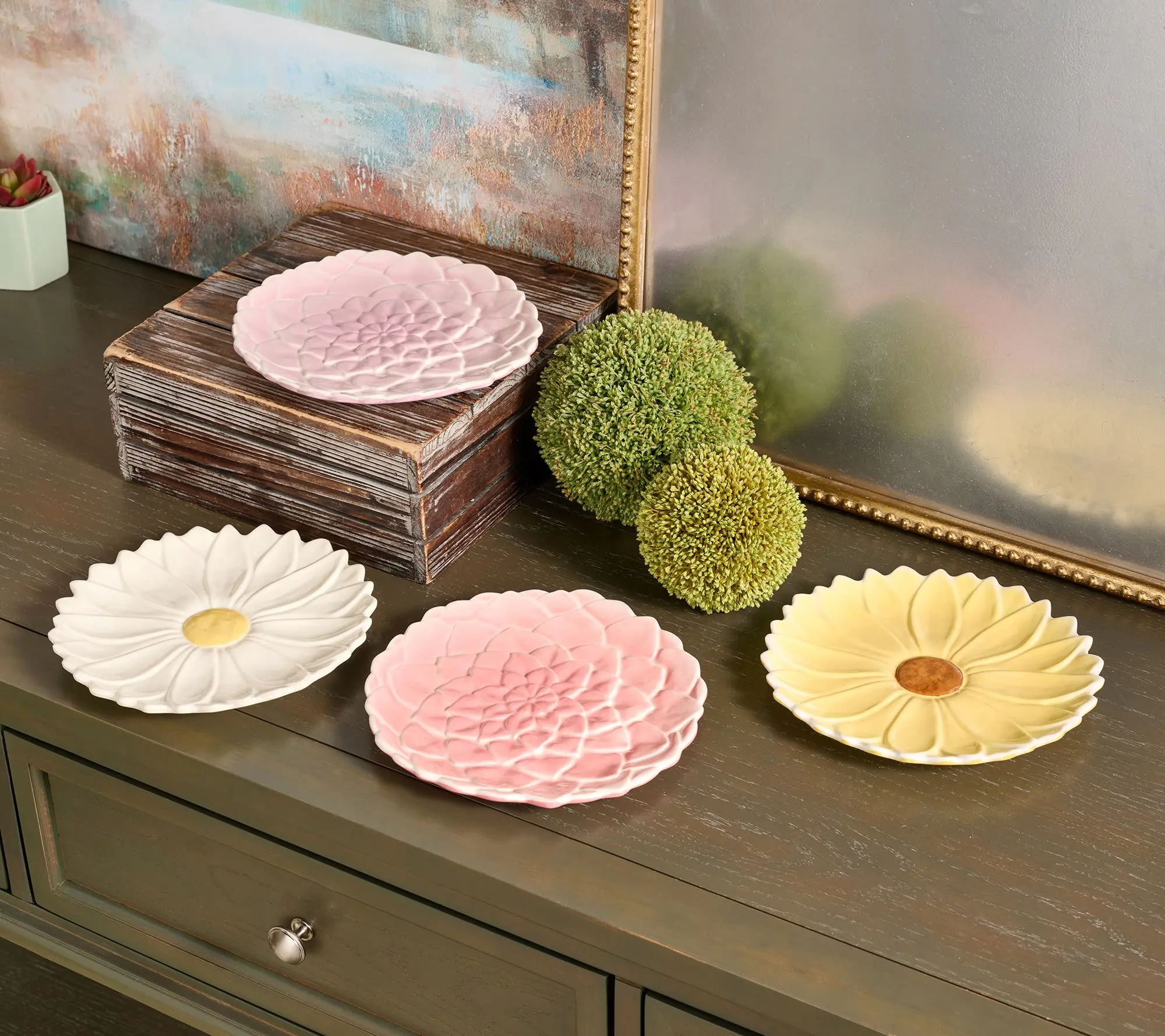 Ode to Color by Lori Weitzner S/4 Flower Salad Plates Ode to Color by Lori Weitzner S/4 Flower Salad Plates
