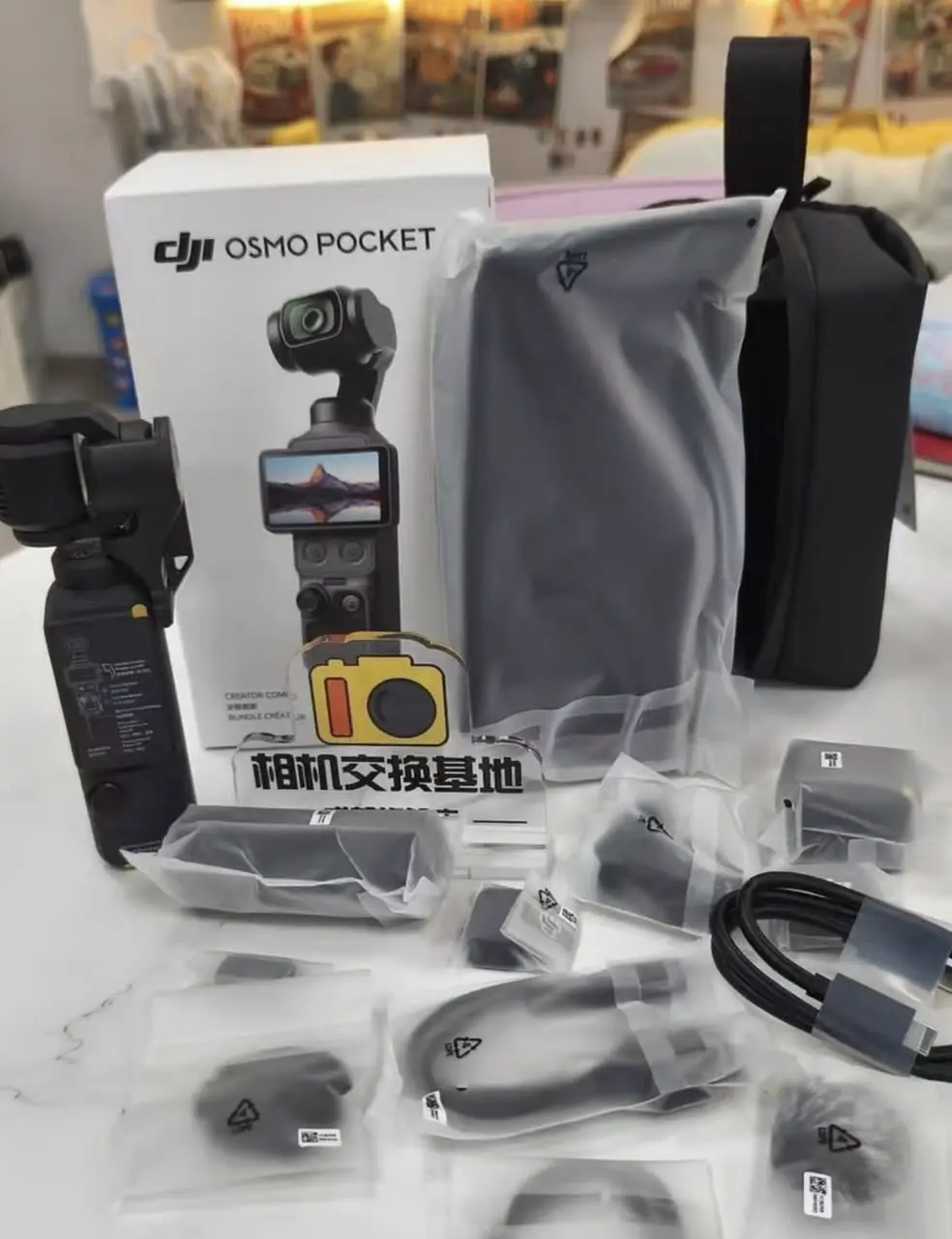 Brand new Dji osmopocket 4 creator combo camera Brand new Dji osmopocket 4 creator combo camera
