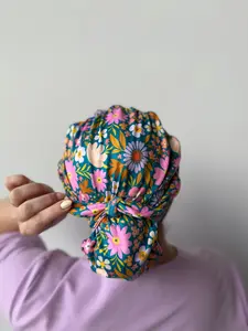 DuoStyle Scrub Hat - Wildflower Grove