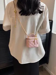 Trendy Small Floral Checkered Bag 2026 New Fashion Versatile High-End Feel Simple Unique Design All Seasons Commute Crossbody Shoulder Bag