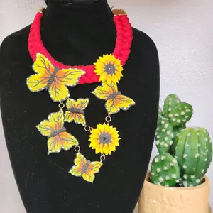 Collar artesanal