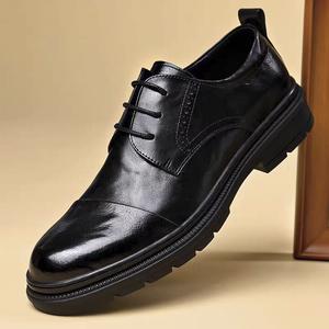 Men's Hybrid Dress Shoes Cap Toe Brogue Chunky Lug Sole Comfortable Smart Casual Office Footwear Black Brown Versatile All Day Wear Easy Pull Tab