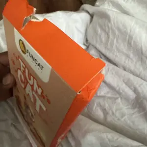 Product Review of [2PCS] FUNCAT GLOBAL Screen Protector-Dust-free Applicator FOR iPhone 17/16/15/14/13/12 "On SALE for NEW APPLE" (Reusable Easy Installation) Headset Covered, Fully Protection, Fingerprint-proof, Electroplated Layer, Tempered glass from ⚡**️