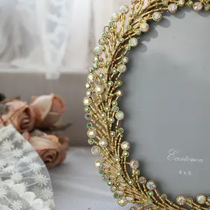 Gold Crystals Picture Frame, Roun