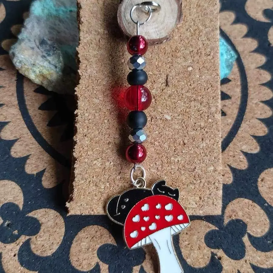 Mushroom Push Pin