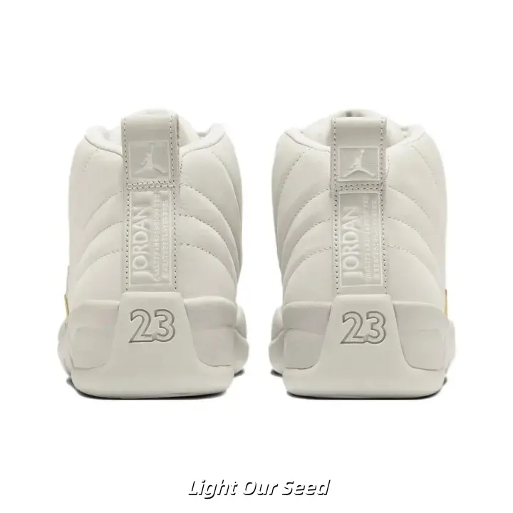 Unisex Off White Cream Mid-Top Retro Basketball Sneakers, Gold Metal Lace Lock Cream Traction Rubber Outsole Lace-Up Breathable Street Casual Sports Shoes For Daily Wear