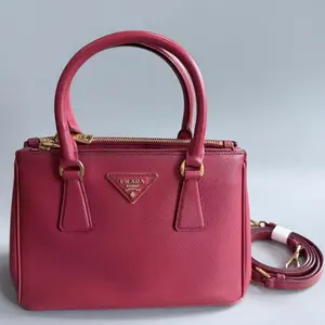 Pre-owned Prada Galleria Small Fuchsia Saffiano Leather Crossbody Bag X233 26.06.13