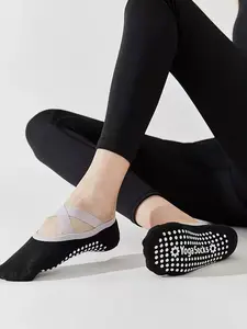 1 Pair Multi-Sport Grip Socks for Women, for Pilates, Ballet, Dance, Jump Rope, Gym & Artistic Gymnastics, Non-Slip Yoga Socks with Cross Back Strap (EU 36-39 )Black