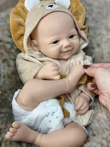 17-inch cute reborn doll, soft silicone realistic newborn girl doll with full body, cute clothes and accessories, perfect Christmas gift for collections, holidays, birthdays, Halloween, suitable for children over 3 years old