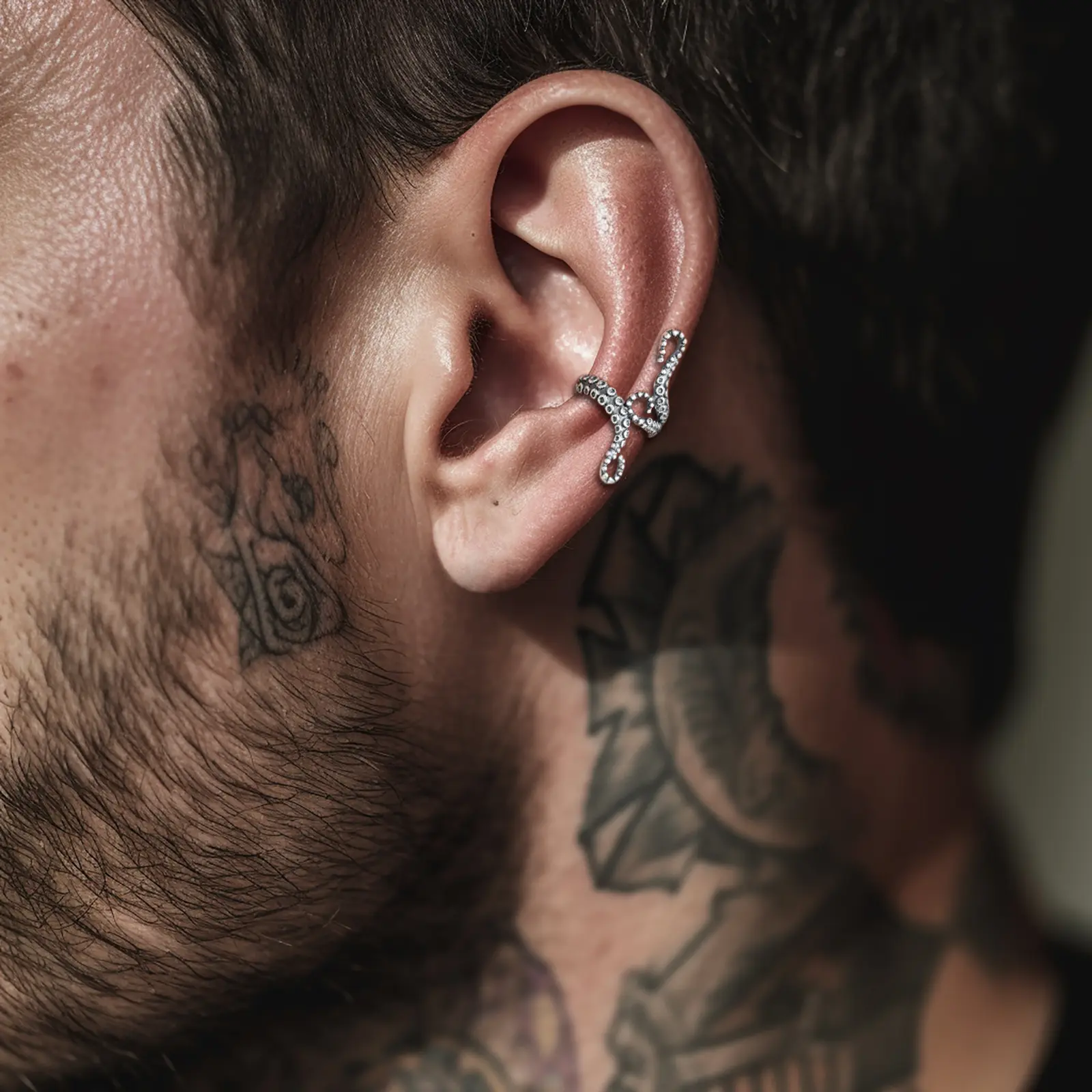 FaithHeart Octopus Earrings For Men Women Non-piercing Earcuff