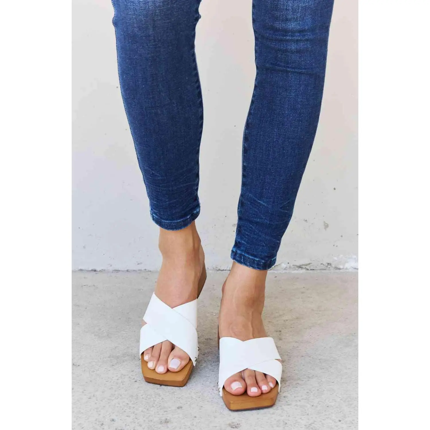 Weeboo Step Into Summer Criss Cross Wooden Clog Mule in White