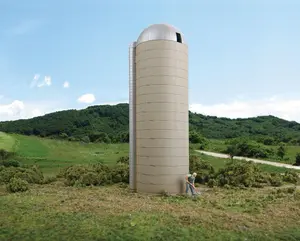 Walthers Cornerstone 933-3332 Concrete-Style Silo -- Kit - 1-5/8" x 5-1/2" 42 x 142cm, HO Scale