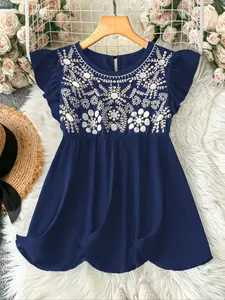 Elegant Plus Size Embroidered Round Neck Short Sleeve Fitted Shirt Blouse, Perfect for Parties & Daily Commuting, Stylish Women's Fashion Top