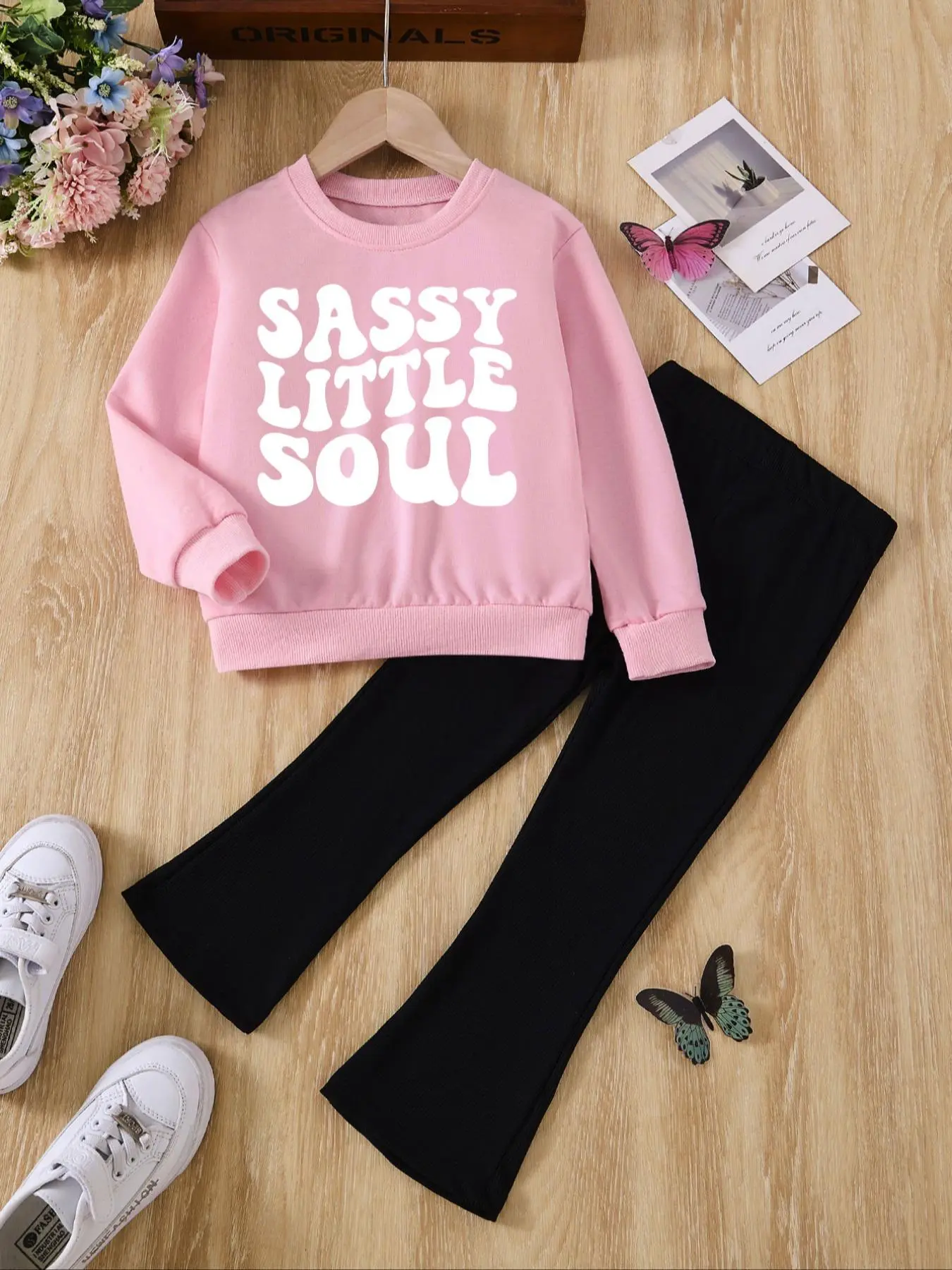 Two-piece Set Girl's Letter Print Sweatshirt & Solid Elastic Waist Flare Leg Pants Set, Casual Round Neck Long Sleeve Pullover & Bell Bottom Trousers for Fall & Winter, Kids Clothes for Daily Wear
