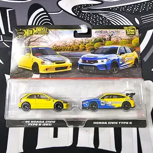 Hot Wheels - 2 Pack - Honda Civic EK9 and Spoon Type R - Comes with Sterling 2 Pack Protector