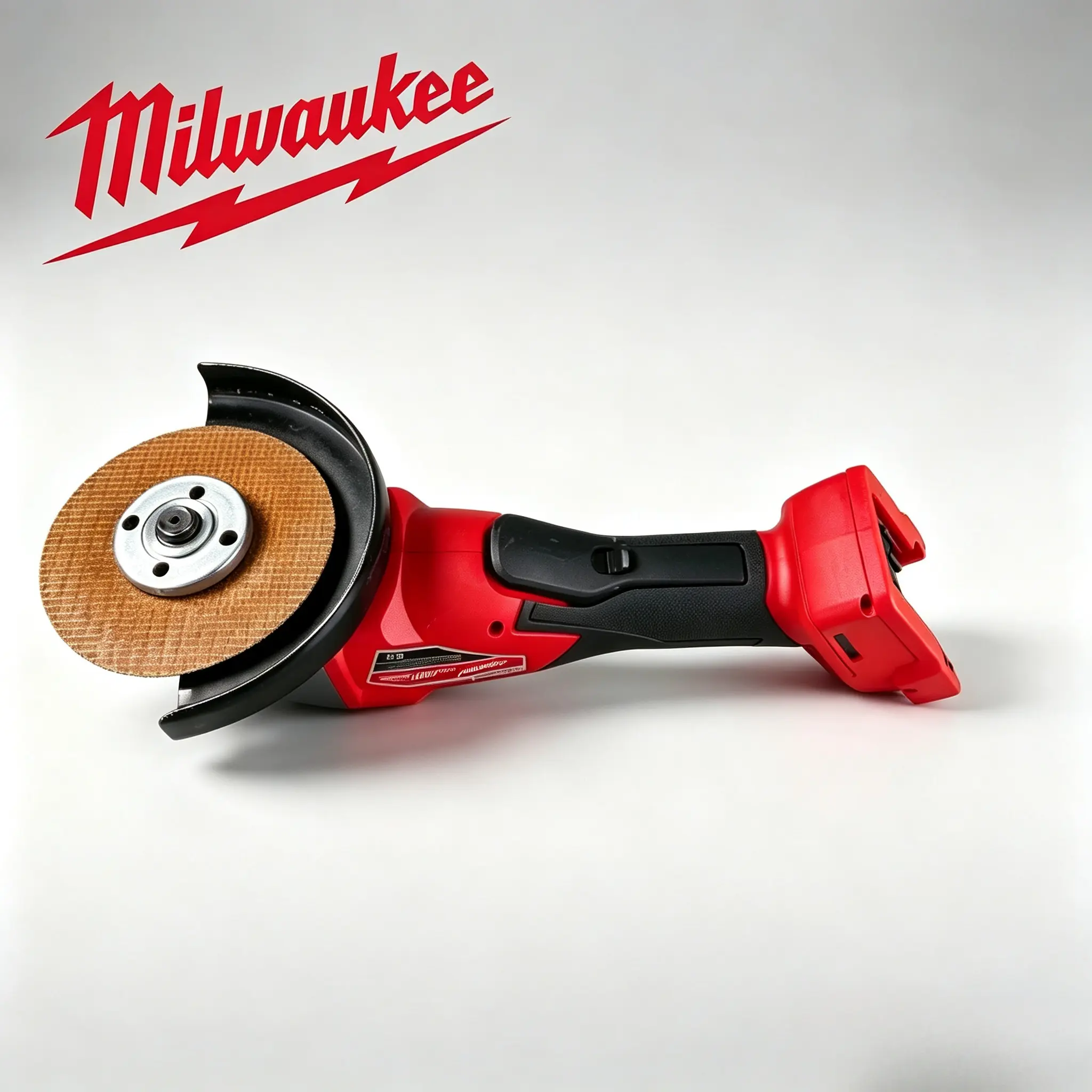 Milwaukee M125 Angle Grinder Kit, 125mm Disc Tool with 9500 RPM High-Speed Operation, Safety Cover for Metal Cutting, Rust Removal