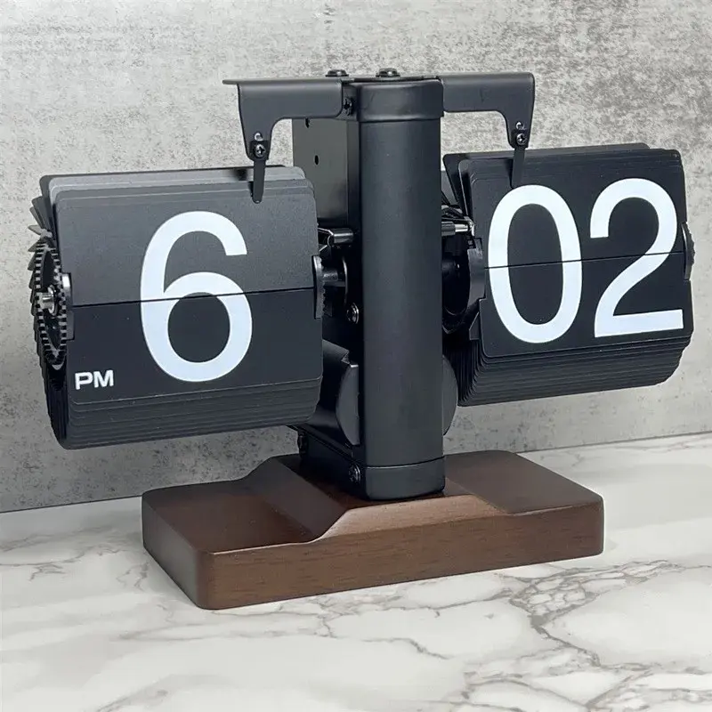 Luxury Modern Gold Bullet Clock Custom Grandfather Pendulum 3D Design Art Living Room Wall Watch Table Top Gift Decor Metal