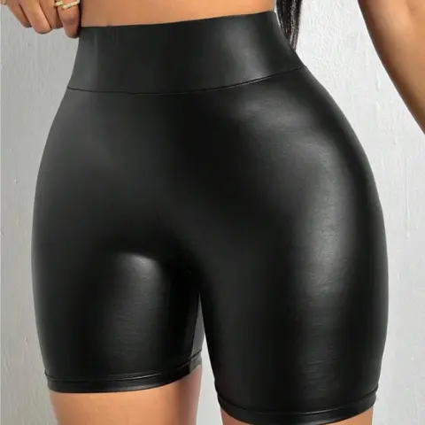 Fashionable High-Waisted Skinny PU Leather Women's Shorts, Trendy Short Pants for Casual Wear, Stylish Ladies' Bottoms for Everyday Use