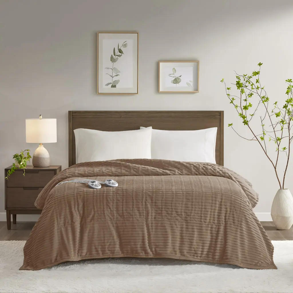Serta Twin Size Corded Plush Heated Blanket (62x84x0.25 in, Brown) - Cozy, Soft Warm, Machine Washable, Warm Napping Household Electric Blanket, Cozy Throw Blanket, Machine Washable Blanket