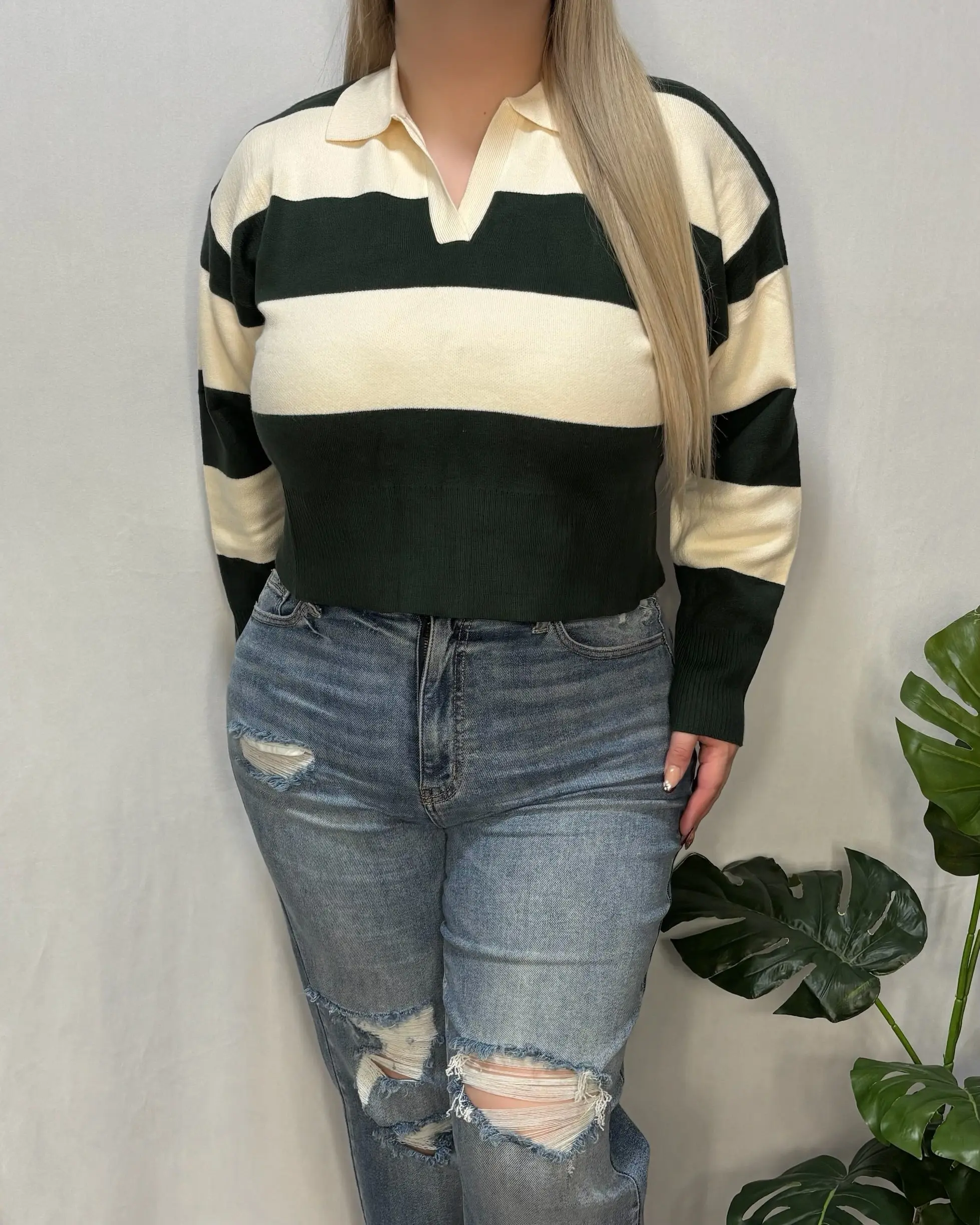 Destiny Collar Sweater (Hunter Green)